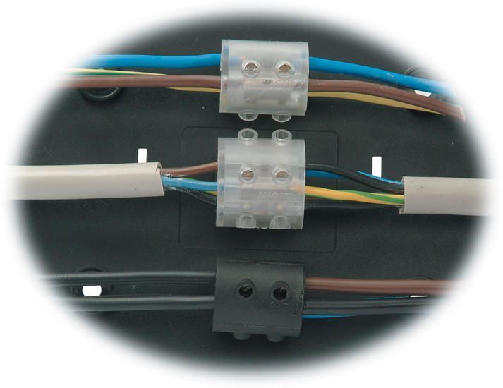 Клемні круглі колодки IP20 32А 5-контактів THB.021.B1A - ROUND TERMINAL BLOCK 5P SCREW THB.021.B1A фото